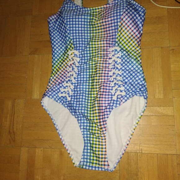 Bathing Suit - Picture 2 of 5